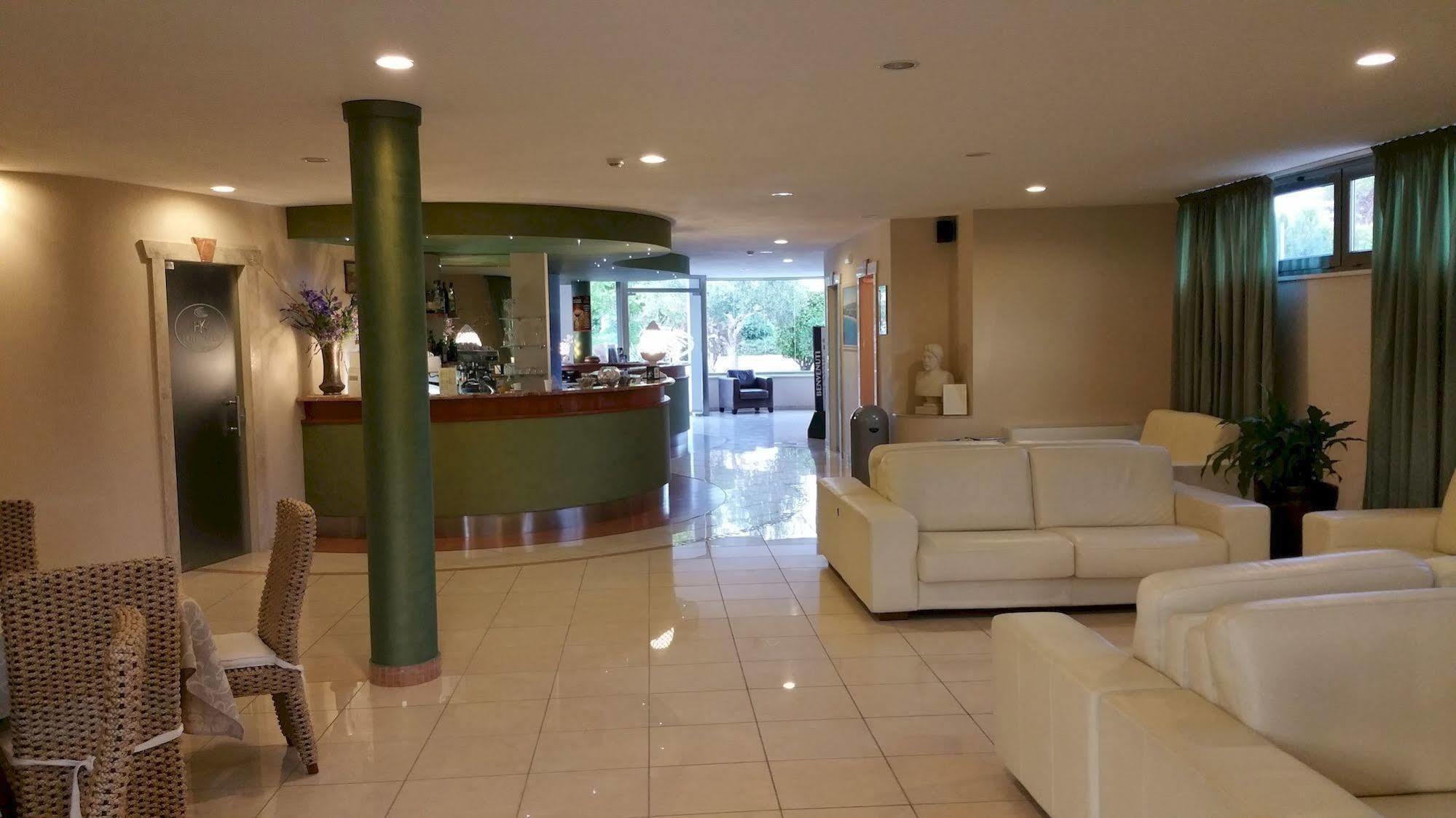 Hotel Club Koiné Otrante Extérieur photo