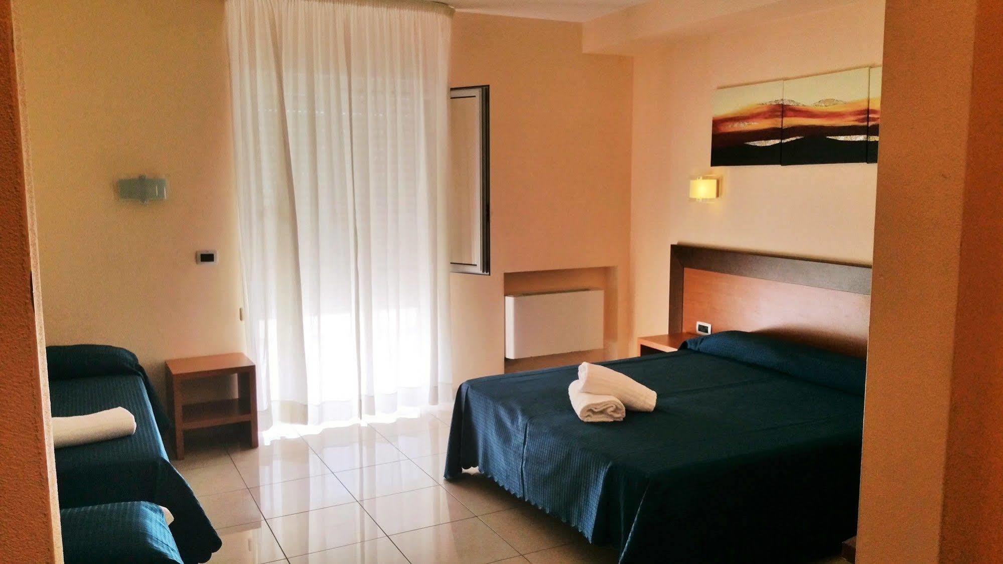 Hotel Club Koiné Otrante Extérieur photo