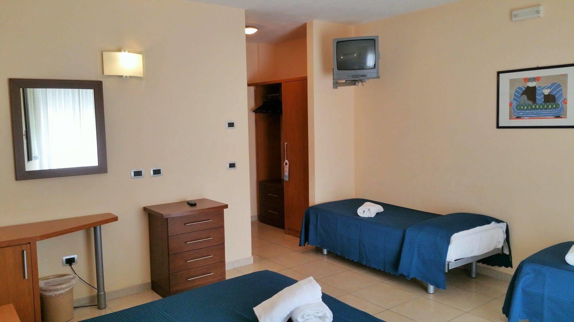 Hotel Club Koiné Otrante Extérieur photo