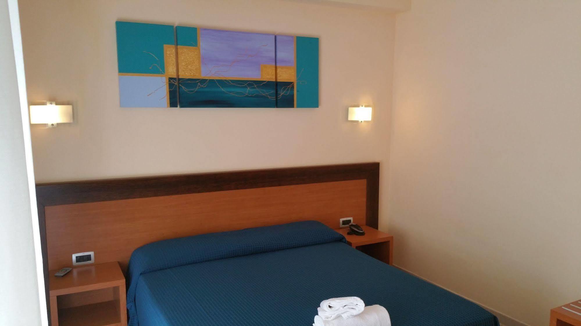 Hotel Club Koiné Otrante Extérieur photo