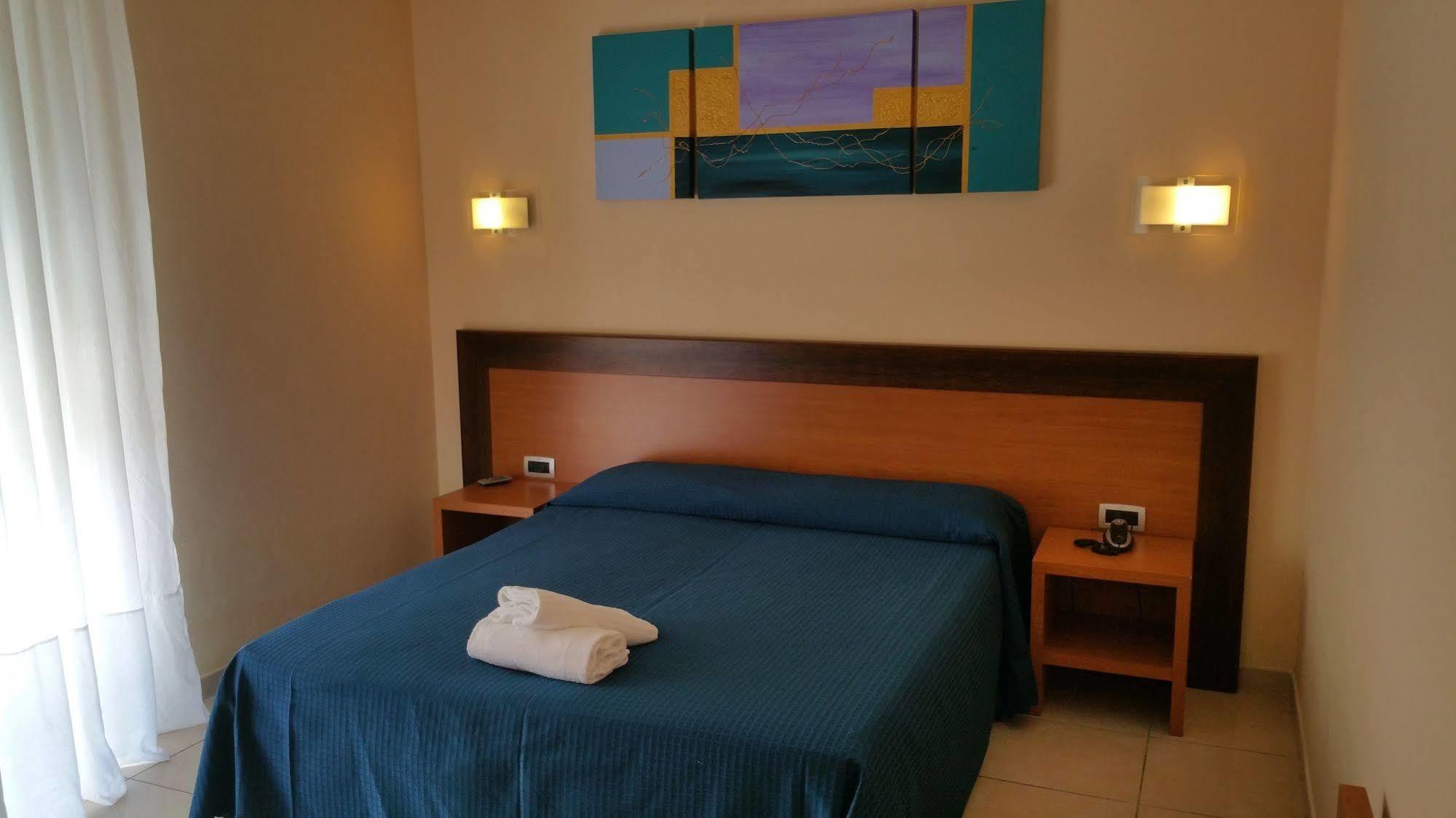 Hotel Club Koiné Otrante Extérieur photo