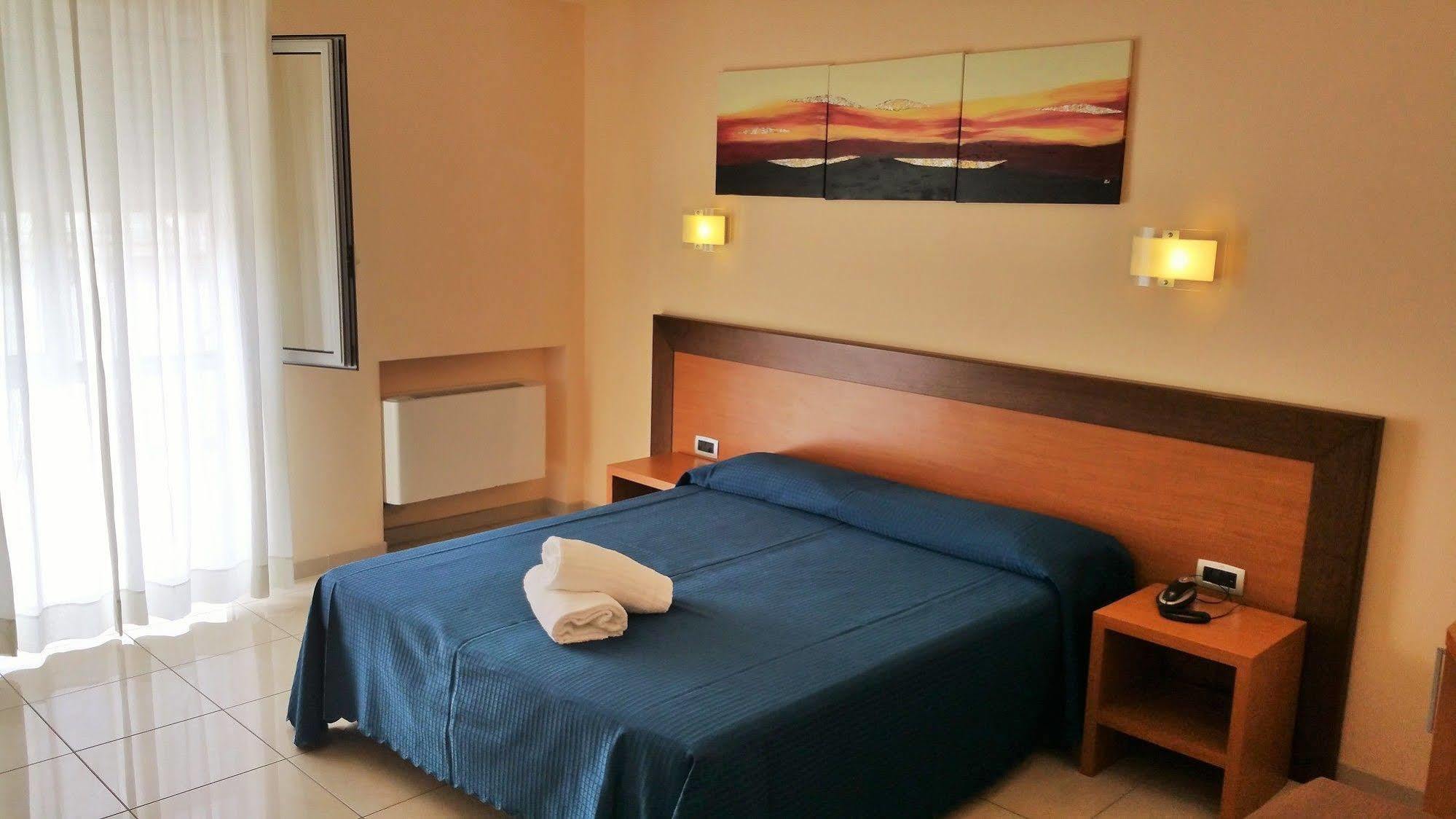 Hotel Club Koiné Otrante Extérieur photo